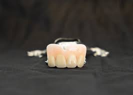 4 TOOTH DENTURE